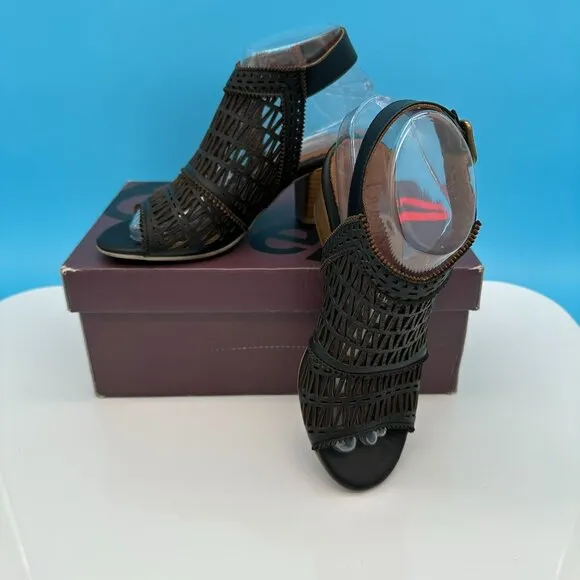 Bueno Women's Candice Leather‎ Geometric Buckle Heeled Sandals, Size 37, Black