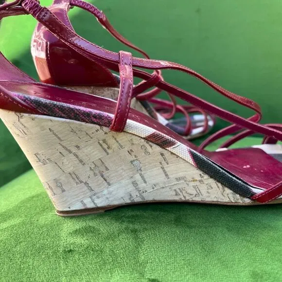 Burberry  heels sandals size 10. Burgundy color