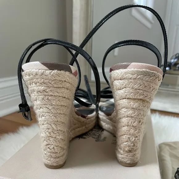 BURBERRYNova Check Espadrille Wedge Sandals 39