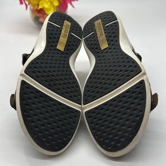 Bussola Black Platform Sandals with Crisscross Straps Size 8 BSN7820A