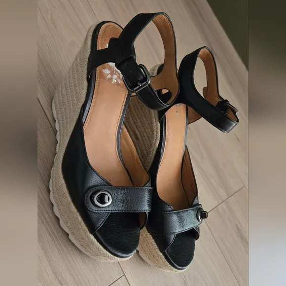 C - Coach Elita sandal Wedge heels