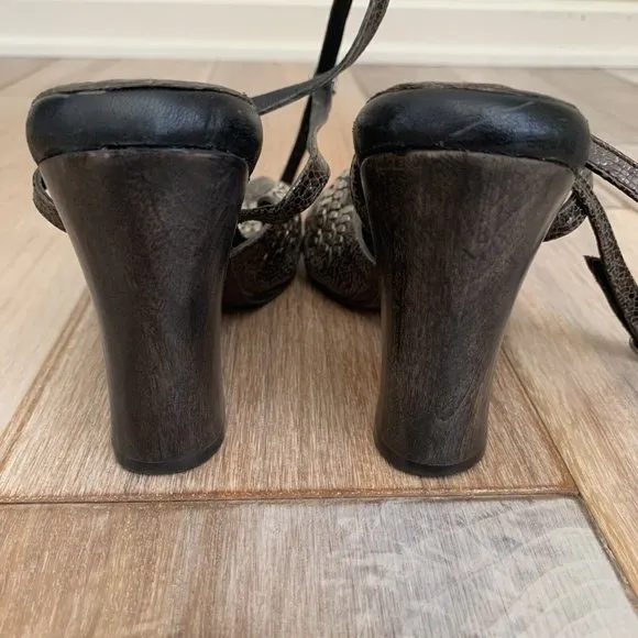 Caleen Cordero Leather Wood Heels Ankle Strap Sandals Silver Accents sz 6