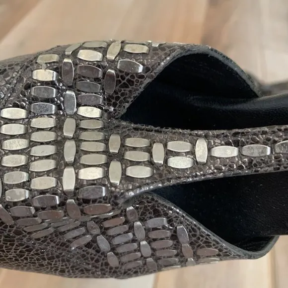 Caleen Cordero Leather Wood Heels Ankle Strap Sandals Silver Accents sz 6