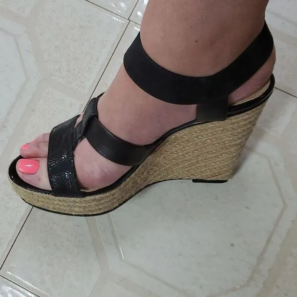 Calvin Klein 9M Ellison espadrille sandals black leather patent &amp; nubuck
