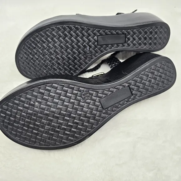 Carel braided black platform sandals Size 36.5
