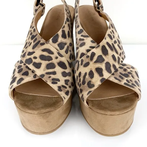 Caslon Women's Kenley Leopard Print Platform Wedge Sandals Size 10