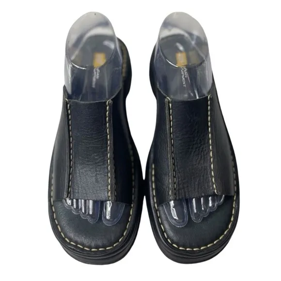 Caterpillar Urban Equipment Women’s Black Leather Chunky Sandals