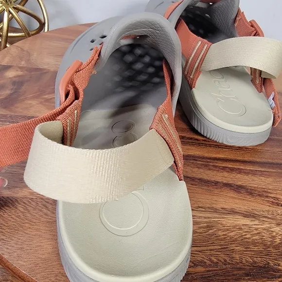 Chaco Chillos Clogs Men's Size 10 Beige and Orange Sandals Comfy Casual