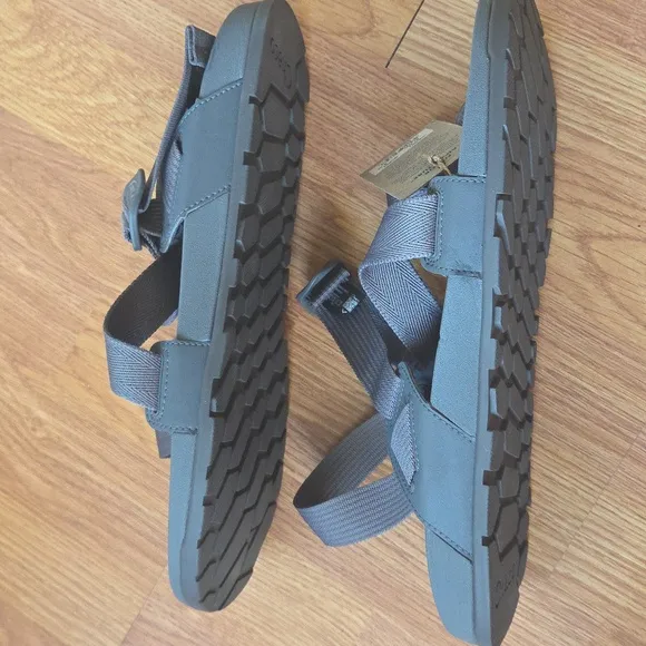 Chaco Men's Lowdown 2 Sandals Size 13 Grey NWT $100