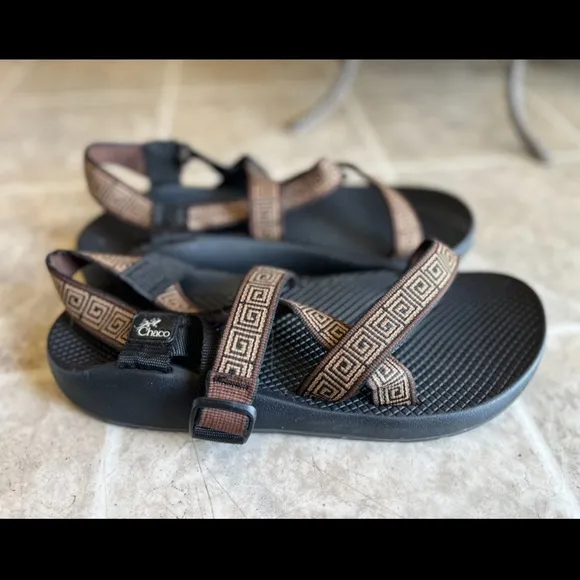 Chaco men’s sandals size 11. EUC