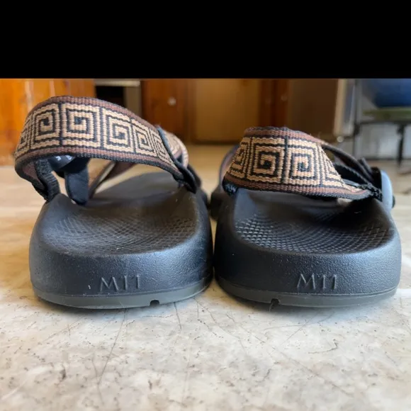 Chaco men’s sandals size 11. EUC