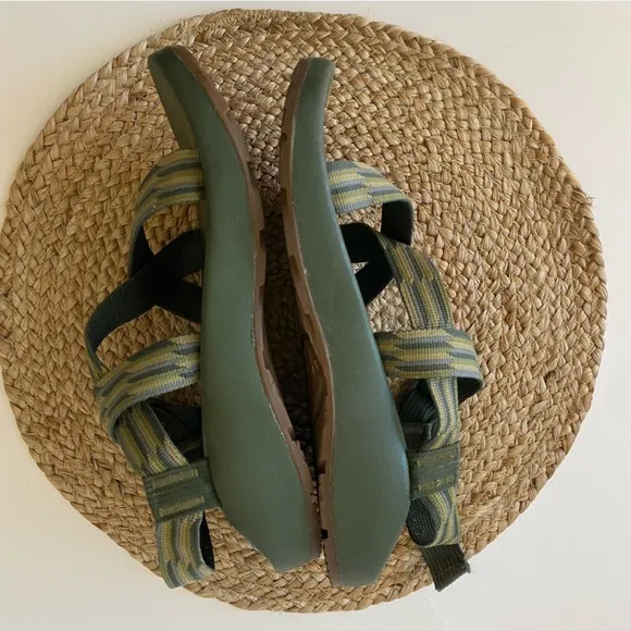 CHACO Men’s Z/1 Classic Sandals in Accordion Green - 9