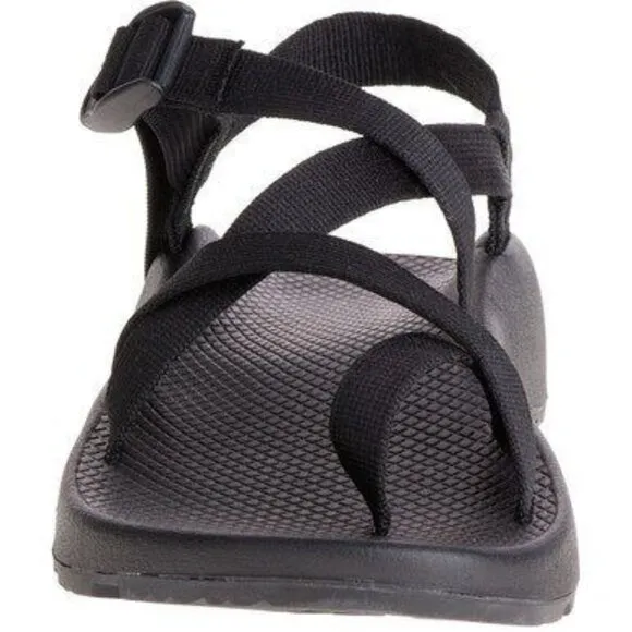 Chaco Men's Z/2 Adjustable Strap Classic Sandals Solid Black Size 8 NWOB Hiking
