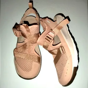 Chaco (Size 10) Rose Pink &amp; Metallic Adjustable Strap Outdoor Athletic Sandals