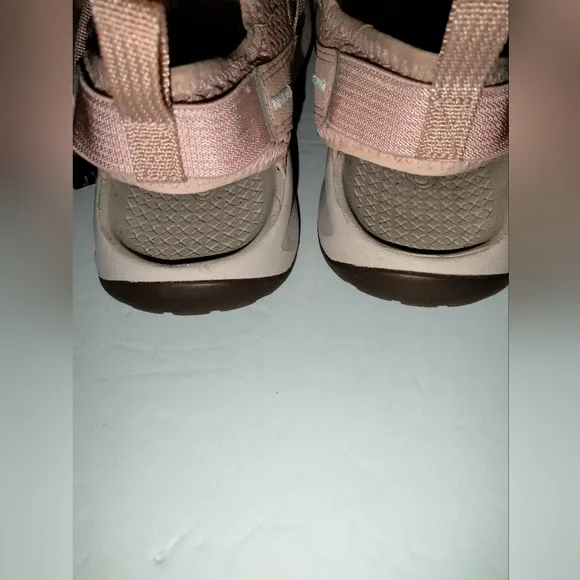 Chaco (Size 10) Rose Pink &amp; Metallic Adjustable Strap Outdoor Athletic Sandals