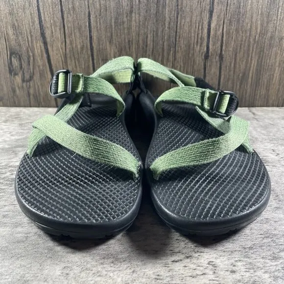 Chaco Womens Z/1 Classic Sandals Size 10 Green Adjustable Straps Vibram Sole Dur