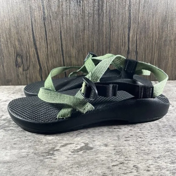 Chaco Womens Z/1 Classic Sandals Size 10 Green Adjustable Straps Vibram Sole Dur