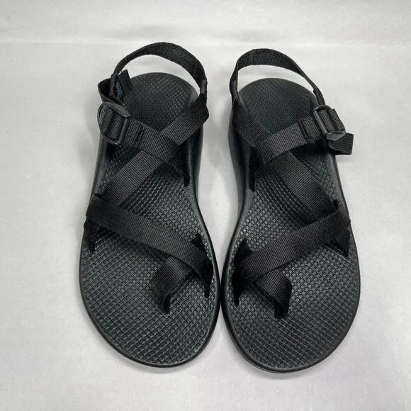 Chaco Men's Size 10 Z/2 Adjustable Strap Classic Sandals