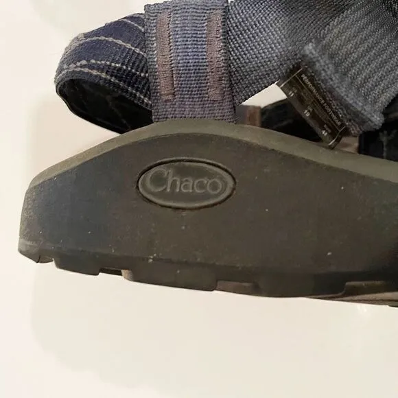 Chaco Mens Sandals Size 11 Water Shoe Adjustable Blue