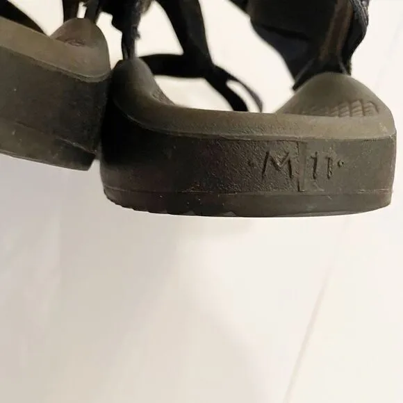 Chaco Mens Sandals Size 11 Water Shoe Adjustable Blue