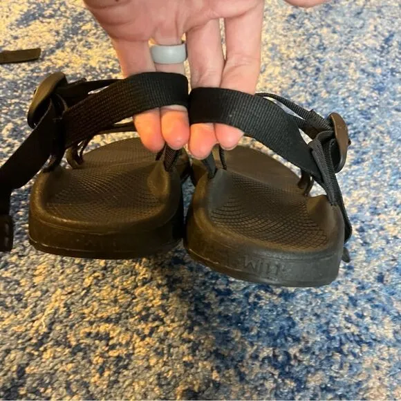 Chacos Sandals Strappy Black