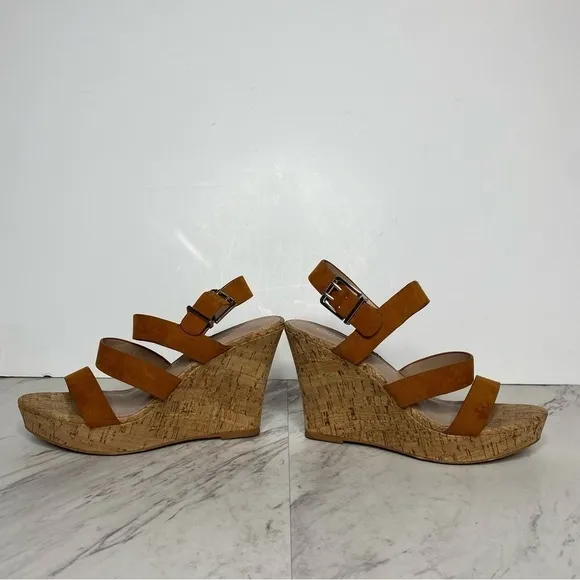 Charles David Cork Wedge Heel Sandal 6M