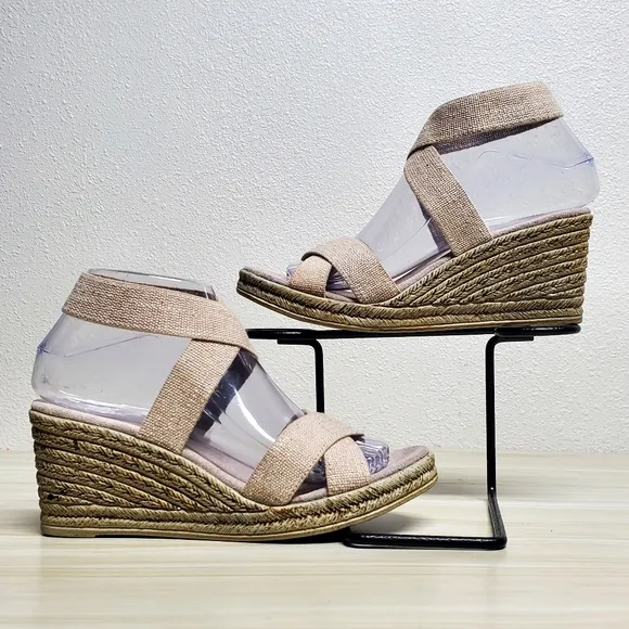 Charleston Beige Espadrille Wedge Sandals Size 10