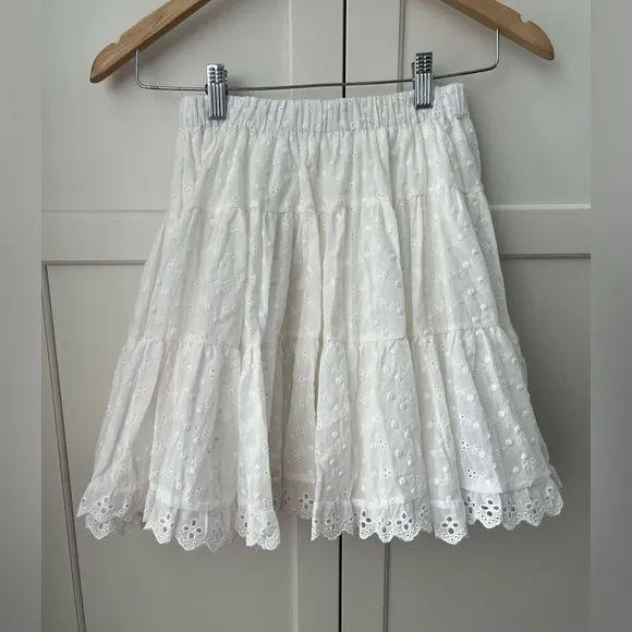 CHICWISH EYELET EMBROIDERED FLARE MINI SKIRT size S/M White