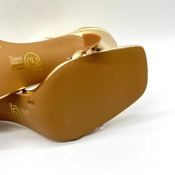 Chinese Laundry Womens 9.5M Jasmine Metallic Gold Heels Dress Sandals Shoes