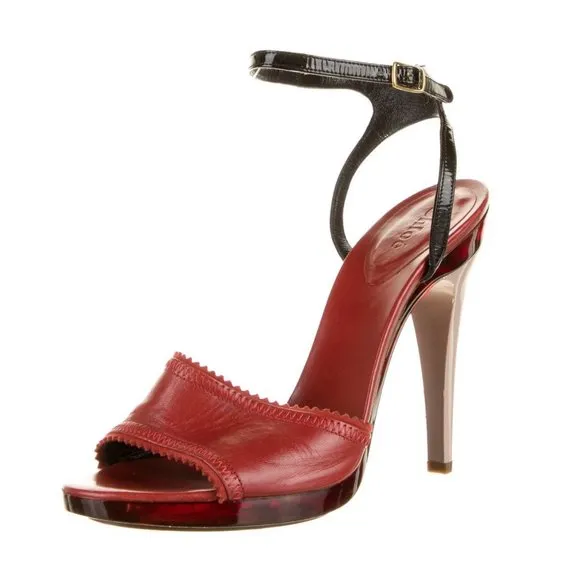 Chloé Leather Sandals