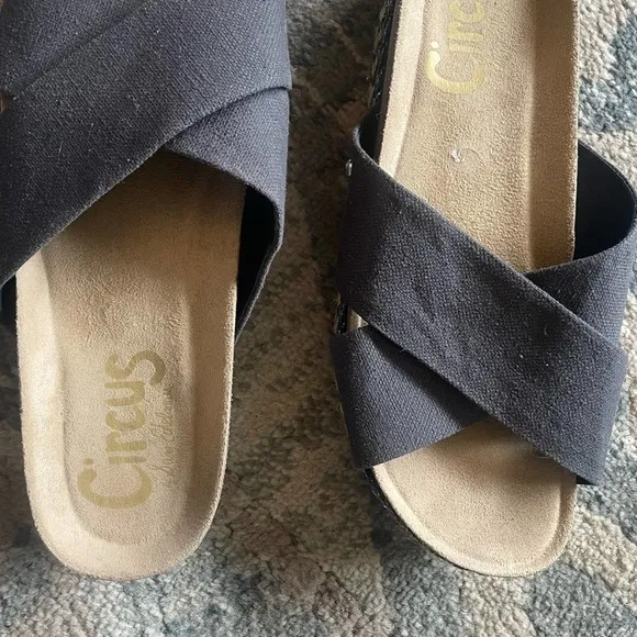 Circus by Sam Edelman Women’s Ola Platform Sandals Size 11 in Sea Blue