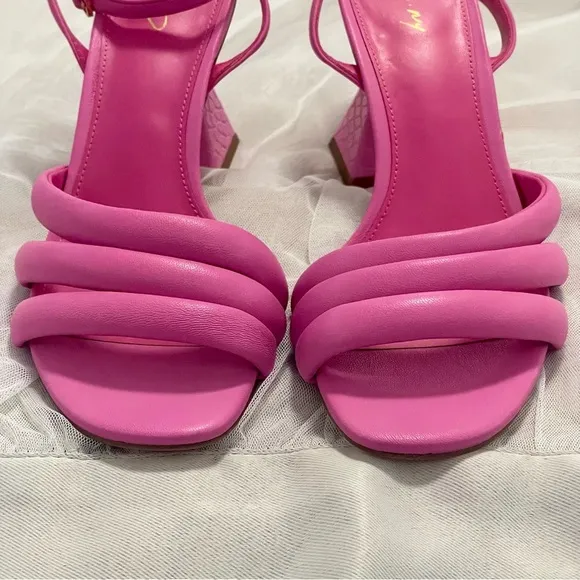 CIRCUS SAM EDELMAN BOBBIE BARBIE PINK CRUSH ANKLE STRAP SANDALS NWT SZ 8