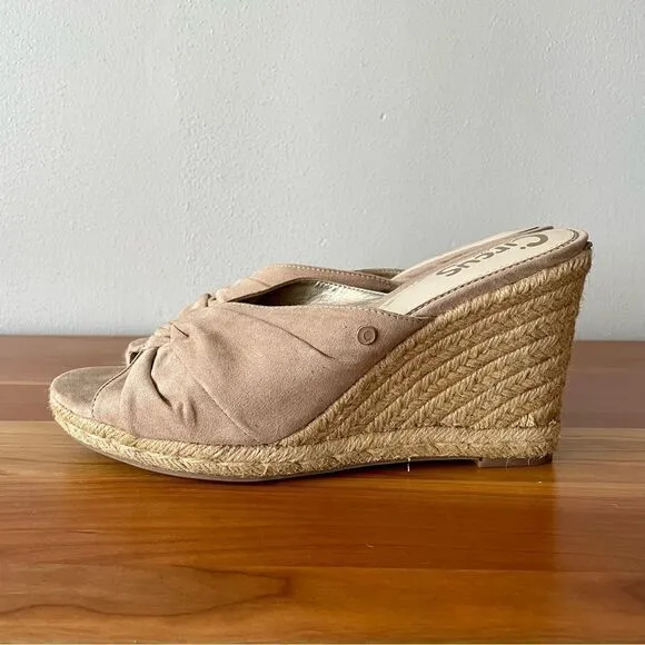 Circus by Sam Edelman Bea Espadrille Beige Wedge Sandals - Size: 9.5