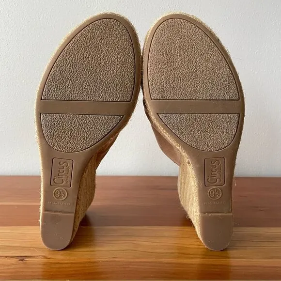 Circus by Sam Edelman Bea Espadrille Beige Wedge Sandals - Size: 9.5