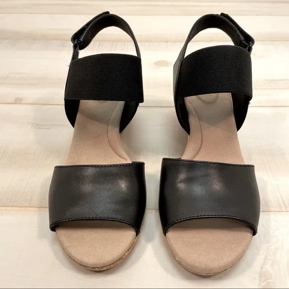 Clarks Black Leather Lafley Lily Wedge Sandals Sz 9