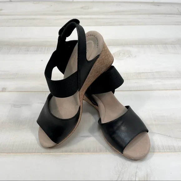 Clarks Black Leather Lafley Lily Wedge Sandals Sz 9
