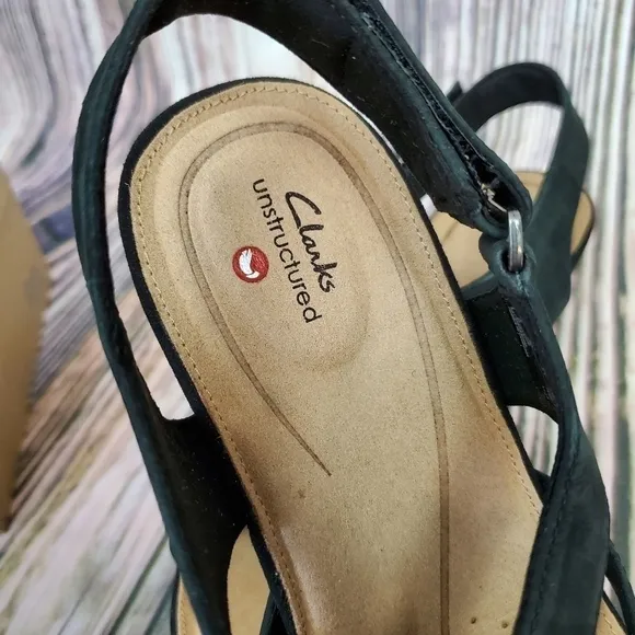 CLARKS Black Un Capri Step Nubuck Wedge Sandals