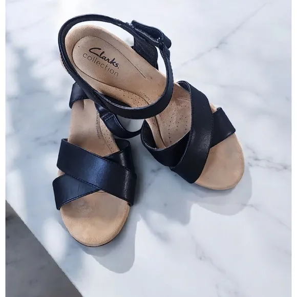 Clarks Collection Wedge Sandals Criss Cross Adjustable Black Size 8.5 MSRP $95