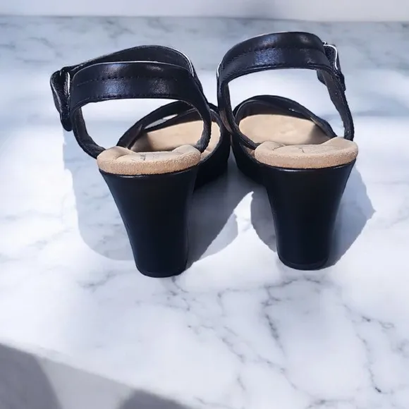 Clarks Collection Wedge Sandals Criss Cross Adjustable Black Size 8.5 MSRP $95