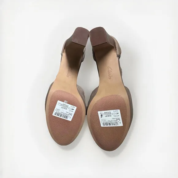 Clarks Jenness Energy NWT Taupe Suede Perforated Open-Toe Sandals Size 6 No Box