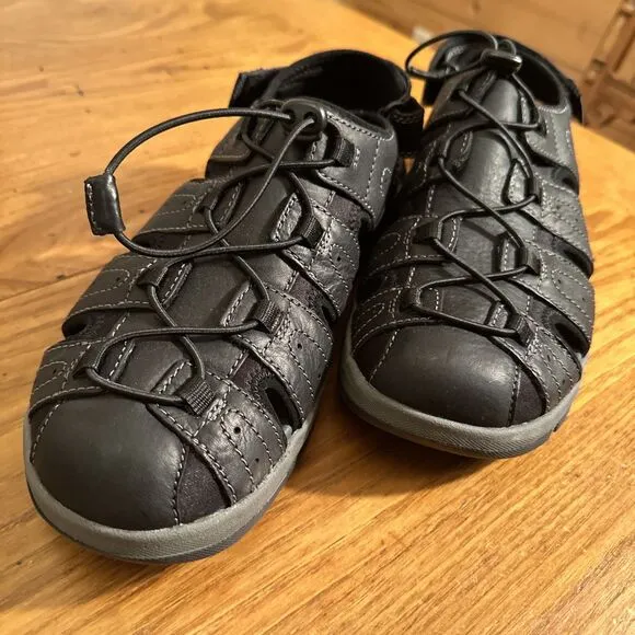 Clark’s Men’s Black Leather Sandals Size 12 US New Vacation Summer Adjustable