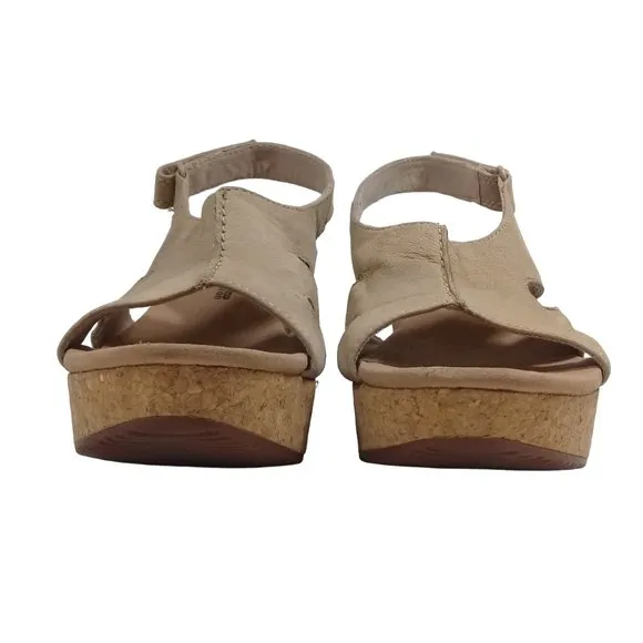 Clarks Women's Annadel Bari Sand Leather Nubuck Wedge Open Toe Sandals Size 7.5M