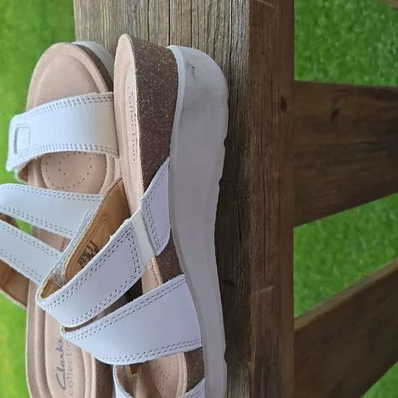 Clarks Women's White Velcro Adjustable Sandals 7.5 Ultimate Comfort