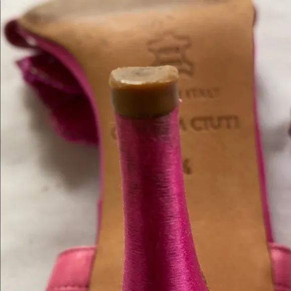 CLAUDIA CIUTI fuchsia satin embellished sandals