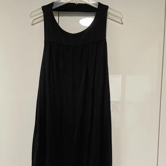 CLUB MONACO Sleeveless Open Back Color Black Dress Size Large NWOT