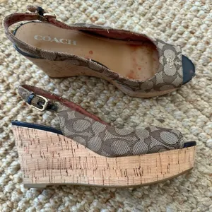 Coach FERRY Signature Platform Wedge Sandals 8.5