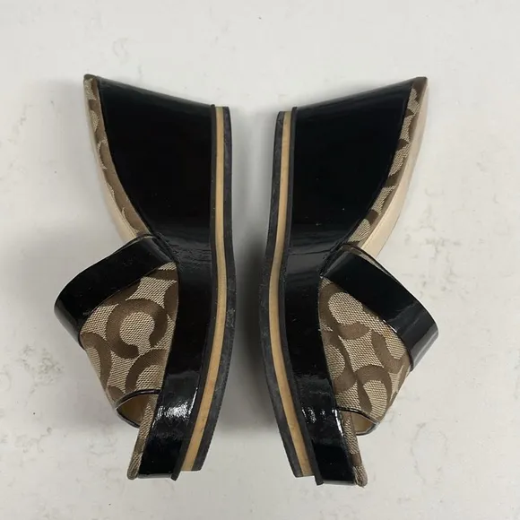 COACH Geri Canvas Wedge Sandals 🤎 Size 8