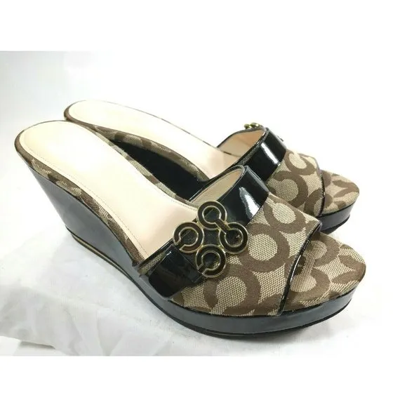 Coach Geri Size 8.5 B Wedge Sandals Signature 8.5