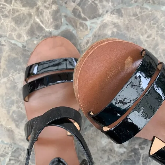 COACH PRUE PATENT LEATHER Wedge Sandals Size 6B Black Q1470 Side Buckle