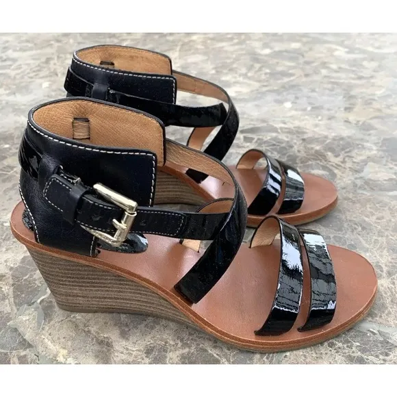 COACH PRUE PATENT LEATHER Wedge Sandals Size 6B Black Q1470 Side Buckle